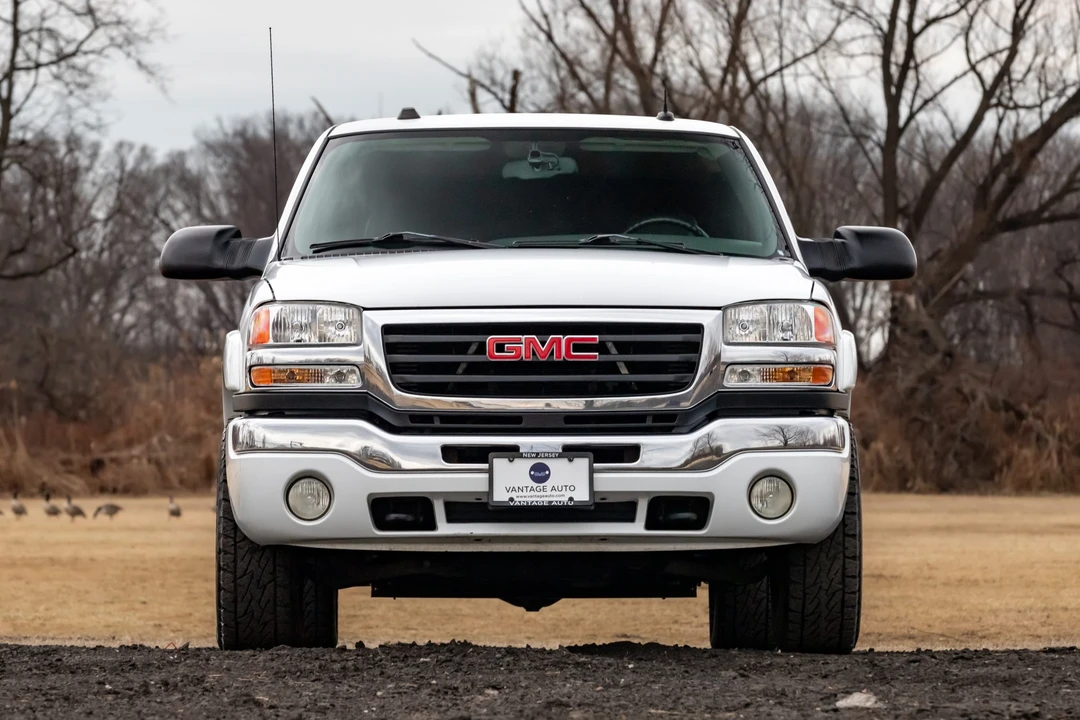 2004 GMC Sierra Heavy Duty 2nd Gen - Image 20 of 31