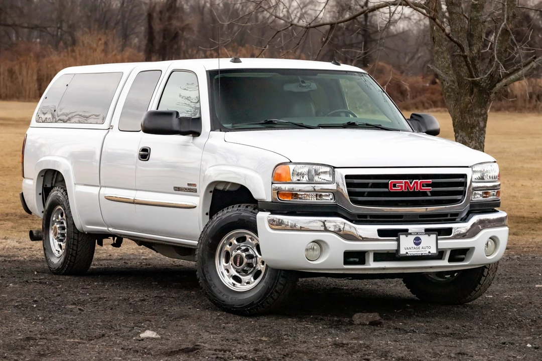 2004 GMC Sierra Heavy Duty 2nd Gen - Image 18 of 31