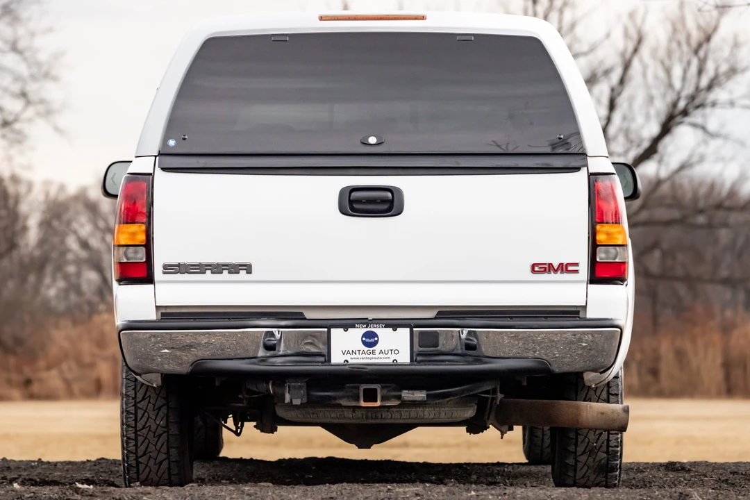 2004 GMC Sierra Heavy Duty 2nd Gen - Image 12 of 31
