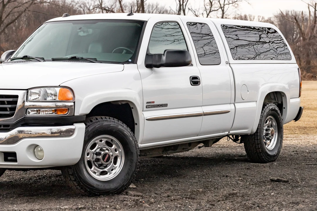 2004 GMC Sierra Heavy Duty 2nd Gen - Image 22 of 31