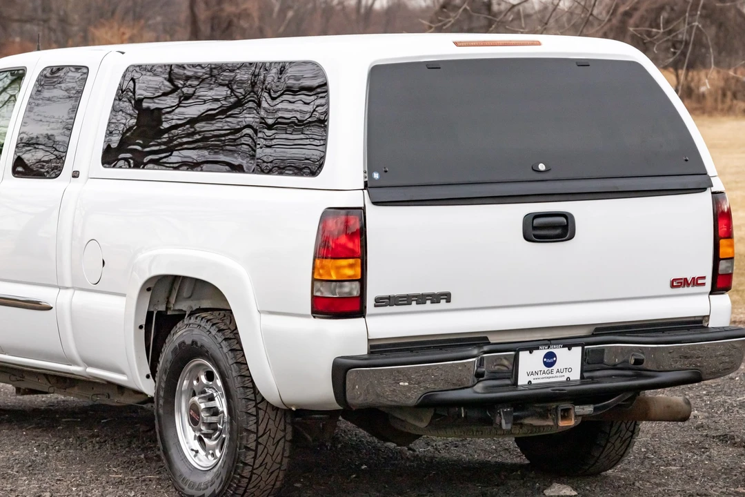 2004 GMC Sierra Heavy Duty 2nd Gen - Image 27 of 31