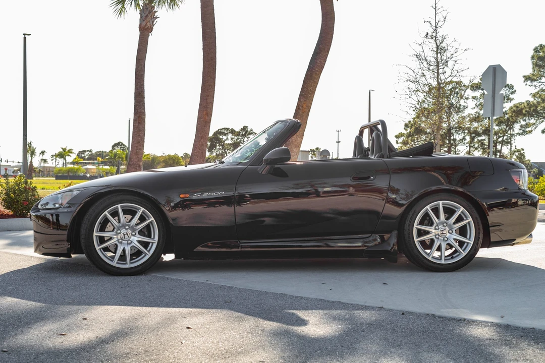2004 Honda AP2 S2000 - Image 3 of 31