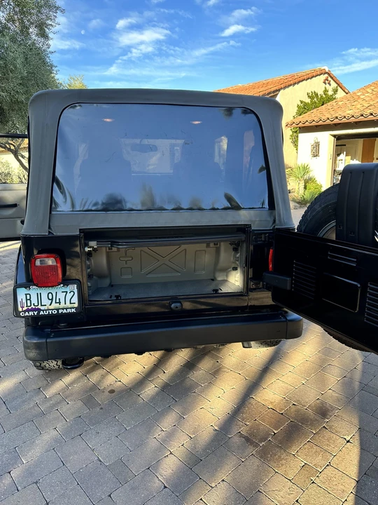 2004 Jeep TJ Wrangler - Image 28 of 31