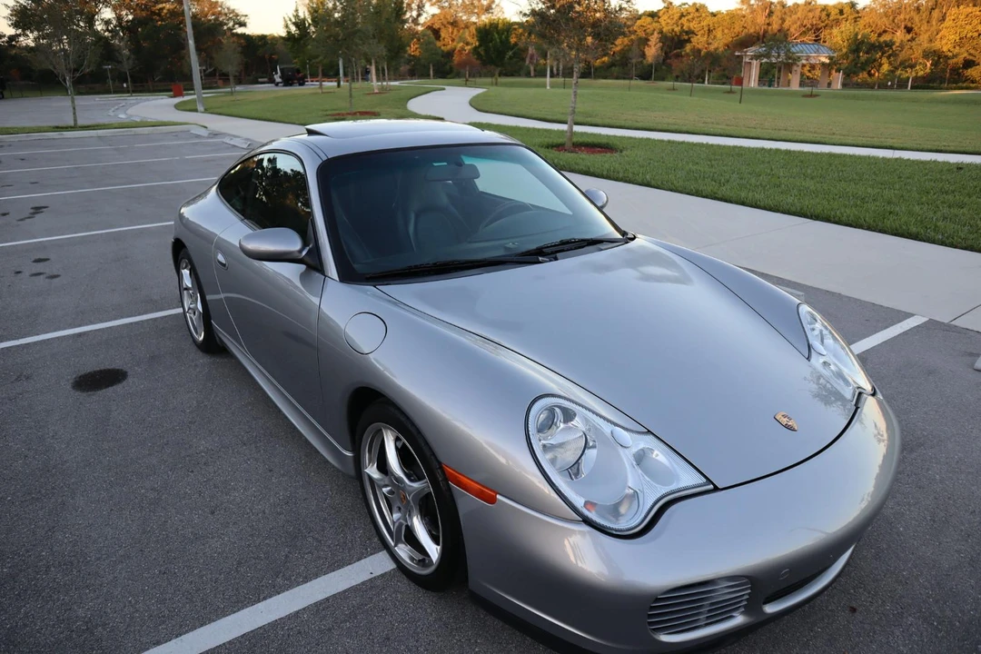 2004 Porsche 996 Carrera - Image 28 of 31