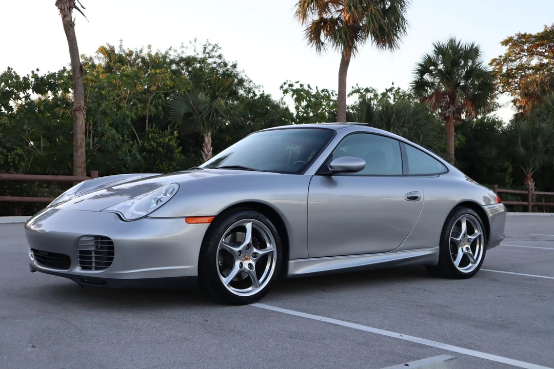2004 Porsche 996 Carrera - Image 10 of 31