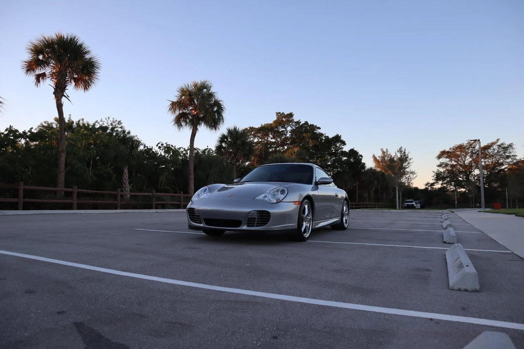 2004 Porsche 996 Carrera - Image 9 of 31