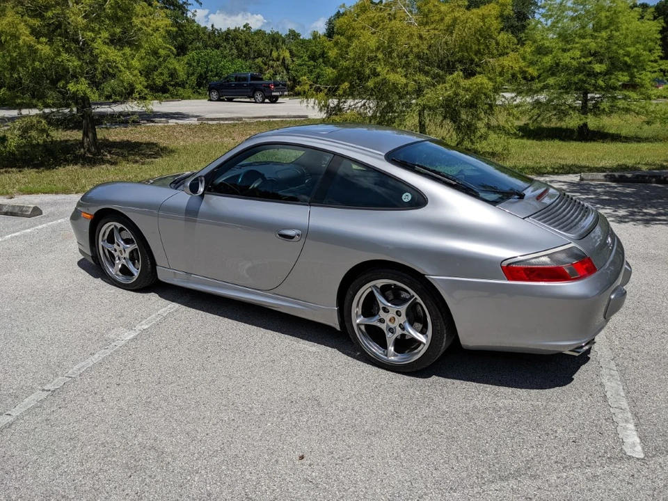 2004 Porsche 996 Carrera - Image 24 of 31