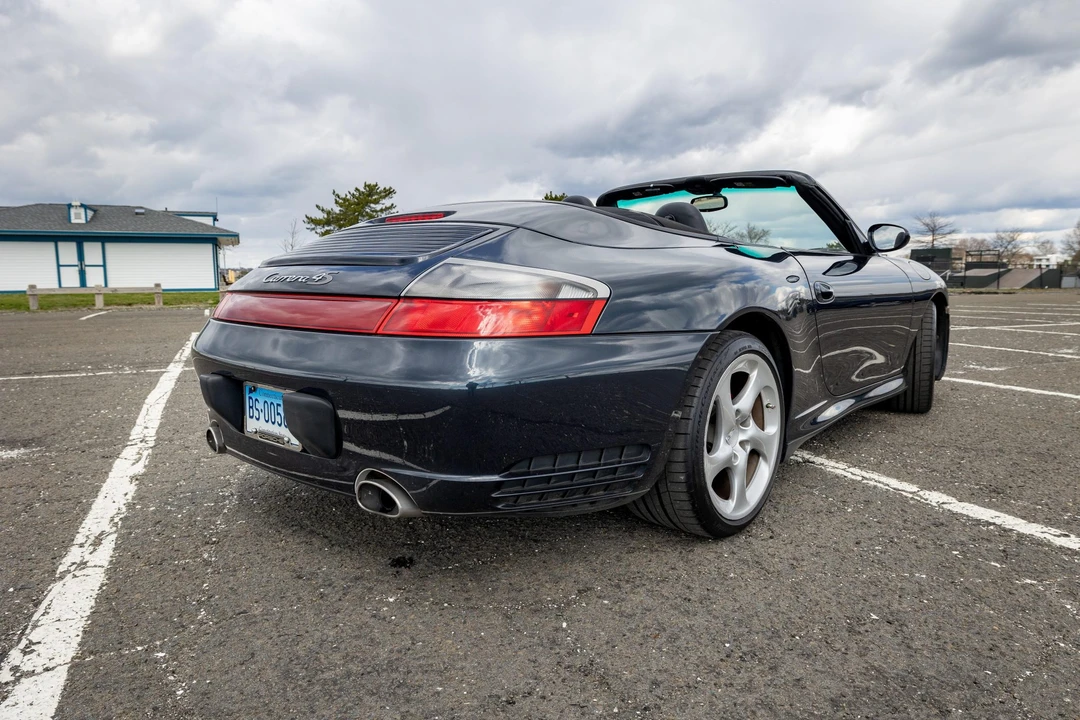 2004 Porsche 996 Carrera 4S - Image 9 of 31
