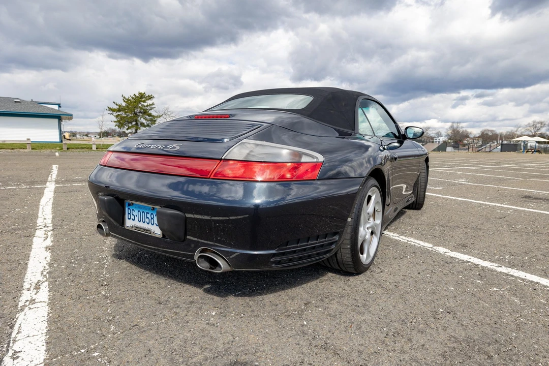 2004 Porsche 996 Carrera 4S - Image 21 of 31