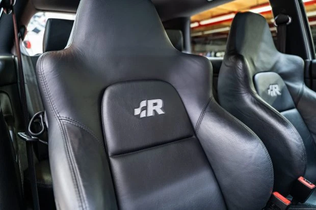 2004 Volkswagen R32 Mk4 - Image 4 of 7