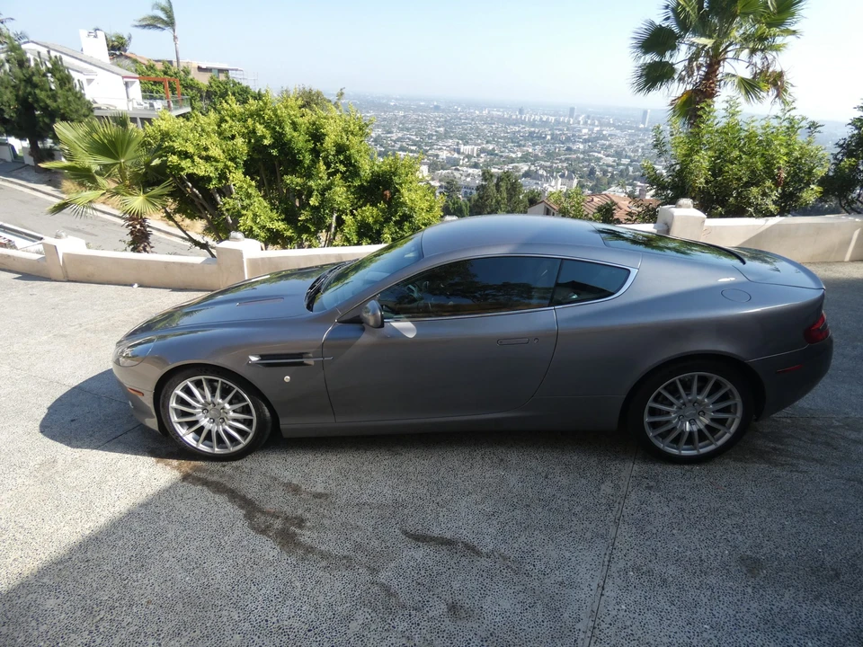 2005 Aston Martin DB9 - Image 22 of 31