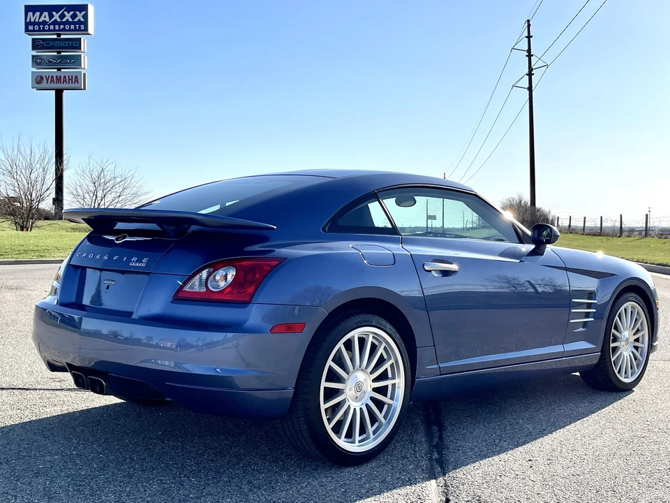 2005 Chrysler Crossfire - Image 8 of 31