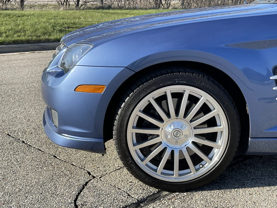 2005 Chrysler Crossfire - Image 16 of 31