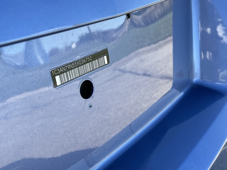 2005 Chrysler Crossfire - Image 31 of 31