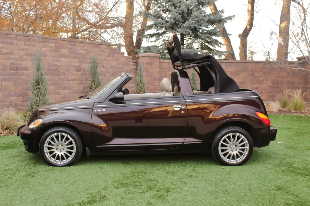 2005 Chrysler PT Cruiser - Image 16 of 31