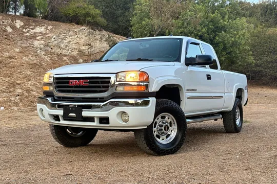 2005 GMC Sierra 2500HD SLT Extended Cab 4×4
