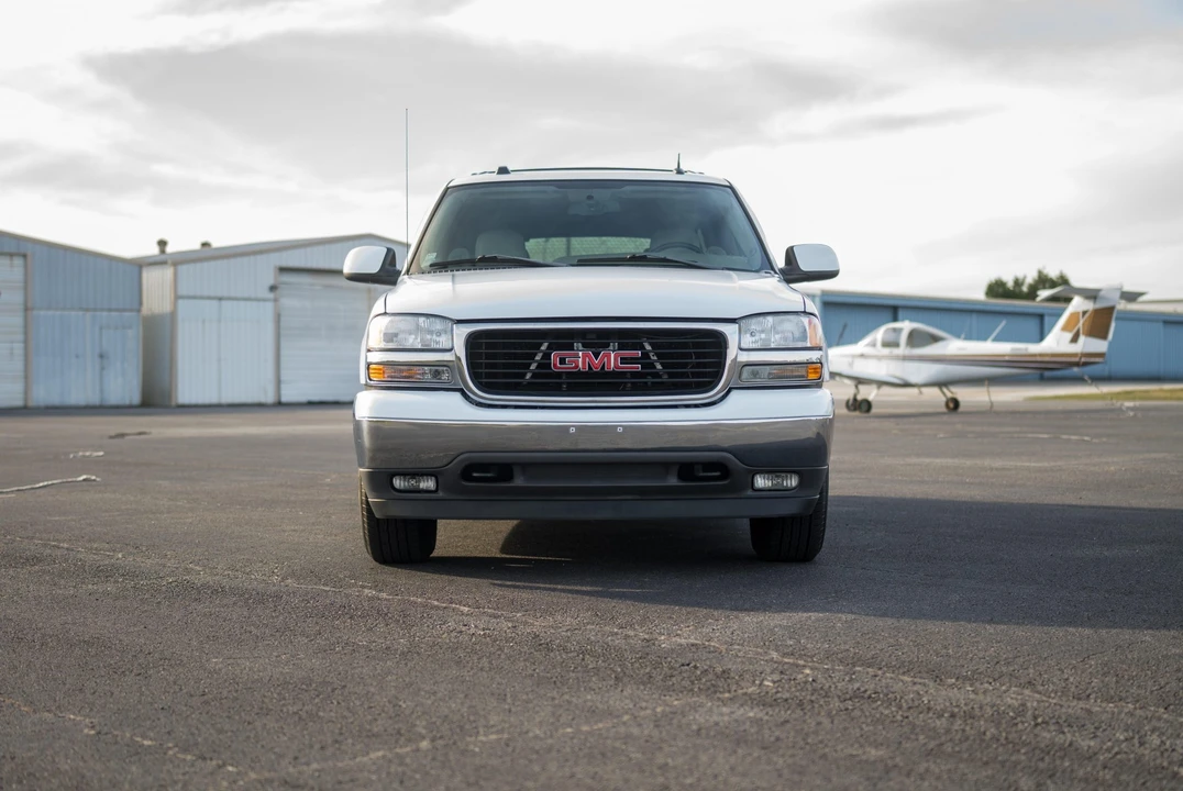 2005 GMC Yukon 2nd Gen - Image 7 of 31