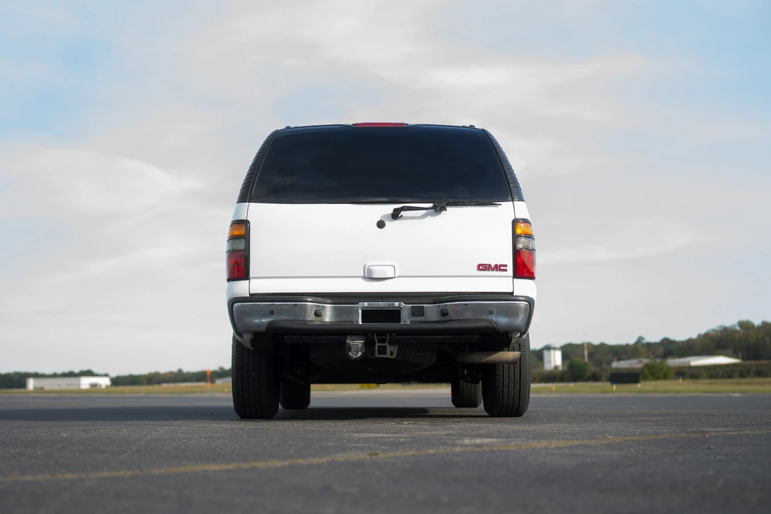 2005 GMC Yukon 2nd Gen - Image 18 of 31