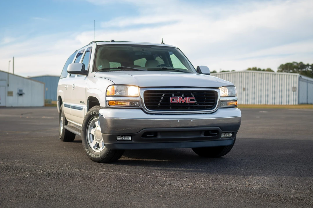 2005 GMC Yukon 2nd Gen - Image 9 of 31