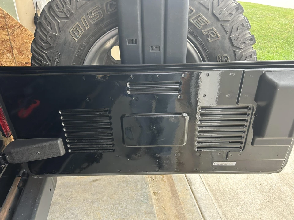 2005 Jeep TJ Wrangler - Image 29 of 31
