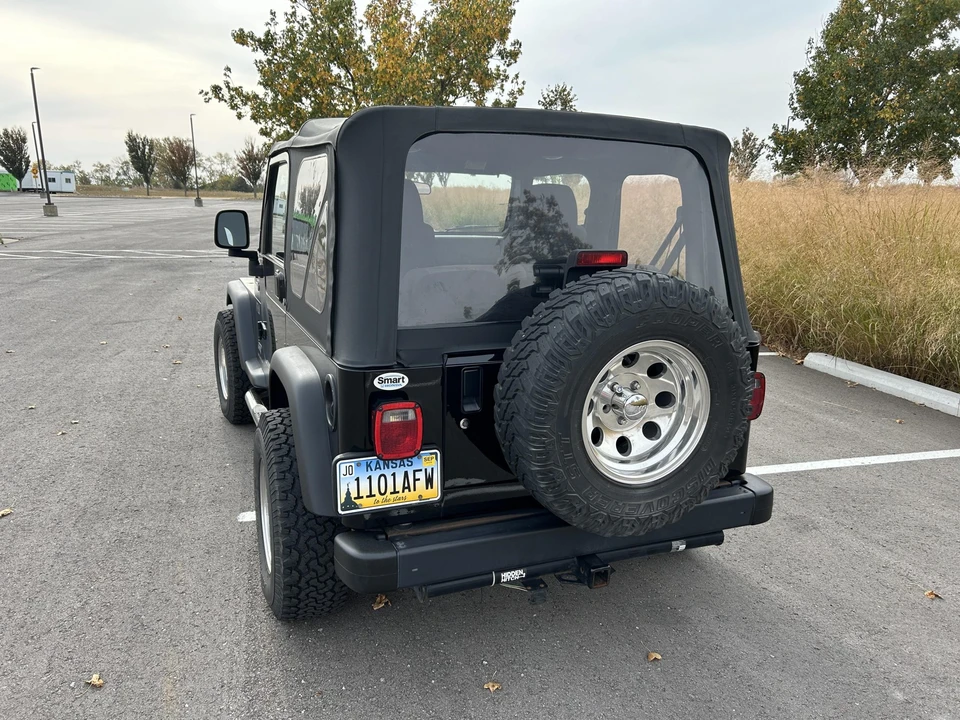 2005 Jeep TJ Wrangler - Image 5 of 31