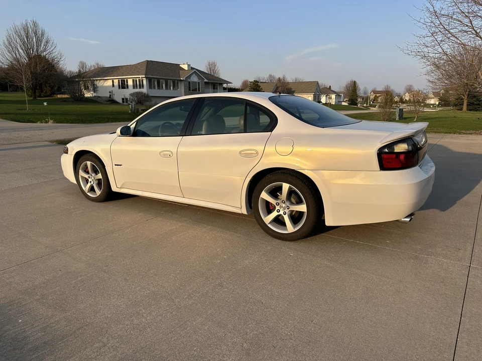 2005 Pontiac Bonneville 5th+ Gen - Image 5 of 31
