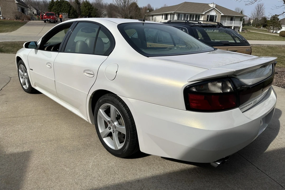 2005 Pontiac Bonneville 5th+ Gen - Image 7 of 31