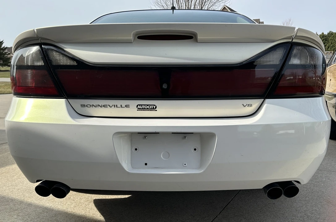 2005 Pontiac Bonneville 5th+ Gen - Image 21 of 31