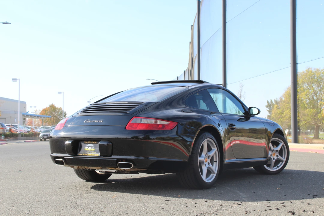 2005 Porsche 997 Carrera - Image 9 of 31
