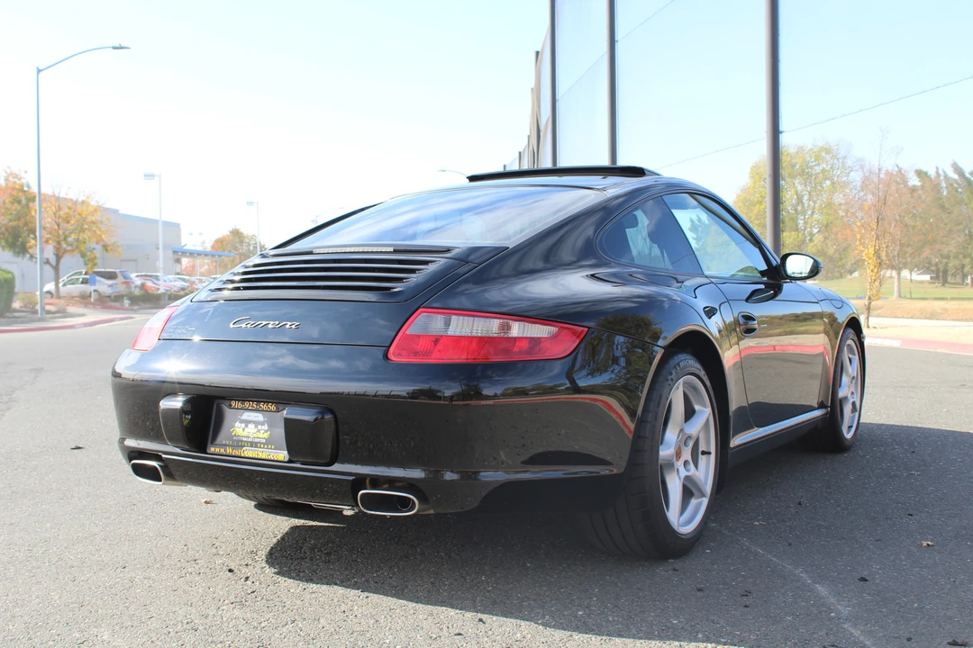2005 Porsche 997 Carrera - Image 10 of 31