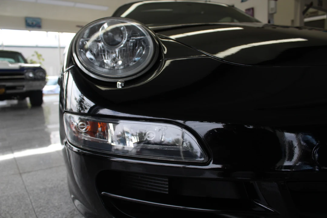 2005 Porsche 997 Carrera - Image 29 of 31