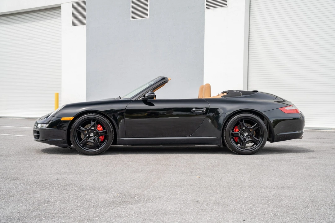 2005 Porsche 997 Carrera S - Image 10 of 31