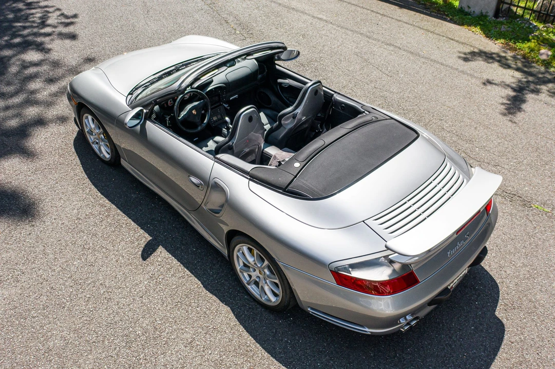 2005 Porsche 996 Turbo - Image 14 of 31