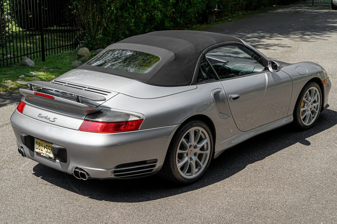 2005 Porsche 996 Turbo - Image 30 of 31