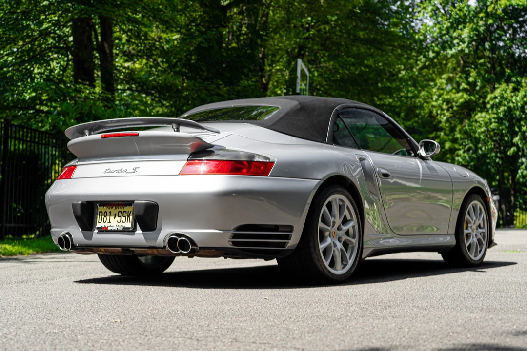 2005 Porsche 996 Turbo - Image 29 of 31