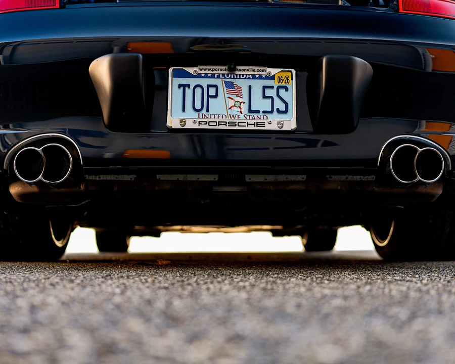 2005 Porsche 996 Turbo - Image 28 of 31