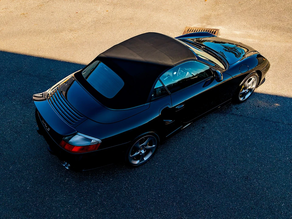 2005 Porsche 996 Turbo - Image 10 of 31