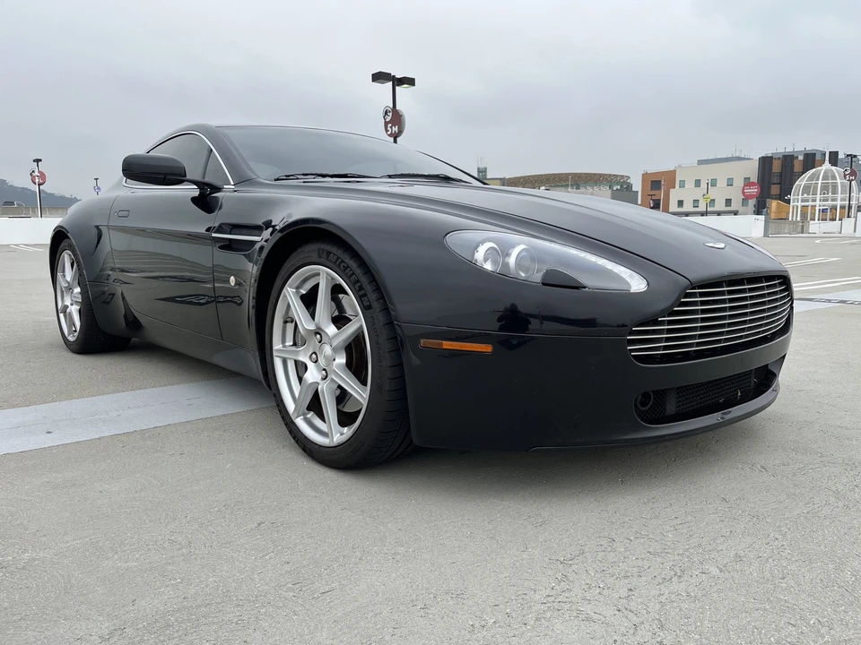 2006 Aston Martin V8 Vantage (2006-2017) - Image 6 of 31