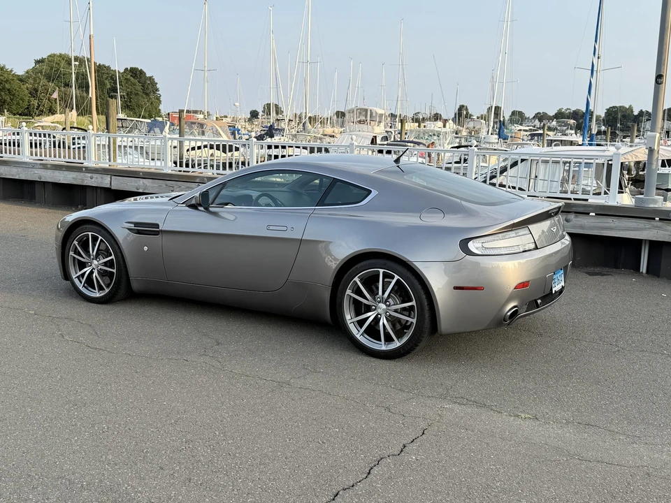 2006 Aston Martin V8 Vantage (2006-2017) - Image 29 of 31