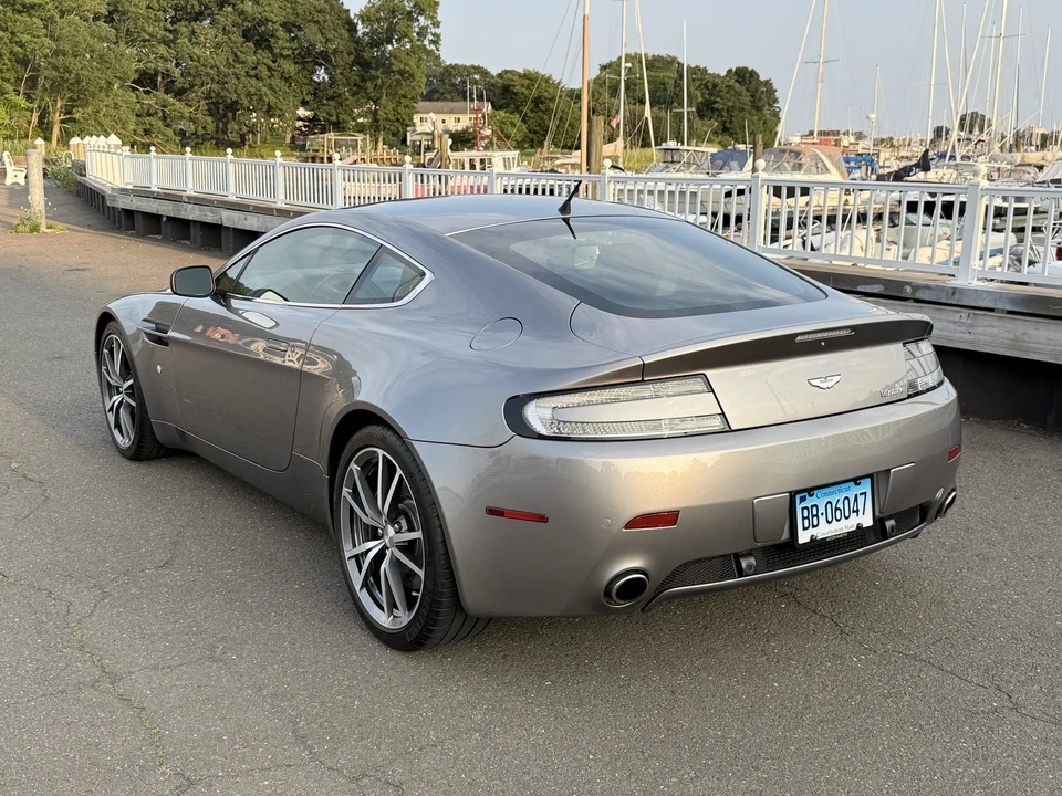 2006 Aston Martin V8 Vantage (2006-2017) - Image 28 of 31