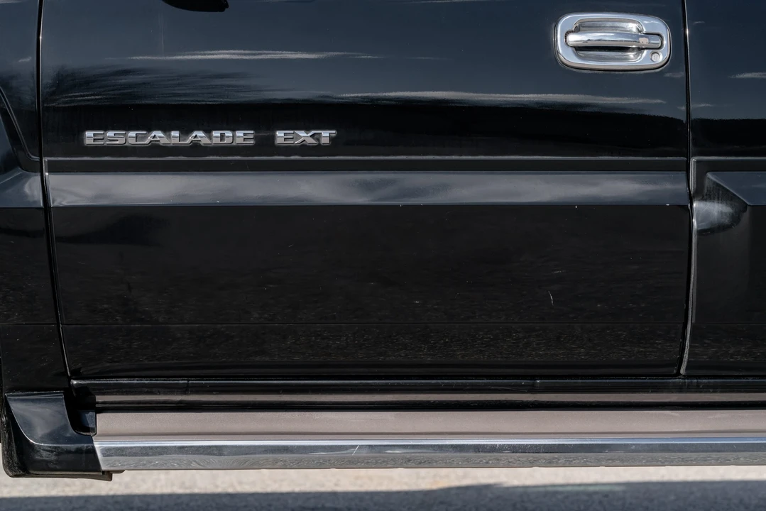 2006 Cadillac Escalade & EXT 2nd Gen - Image 30 of 31