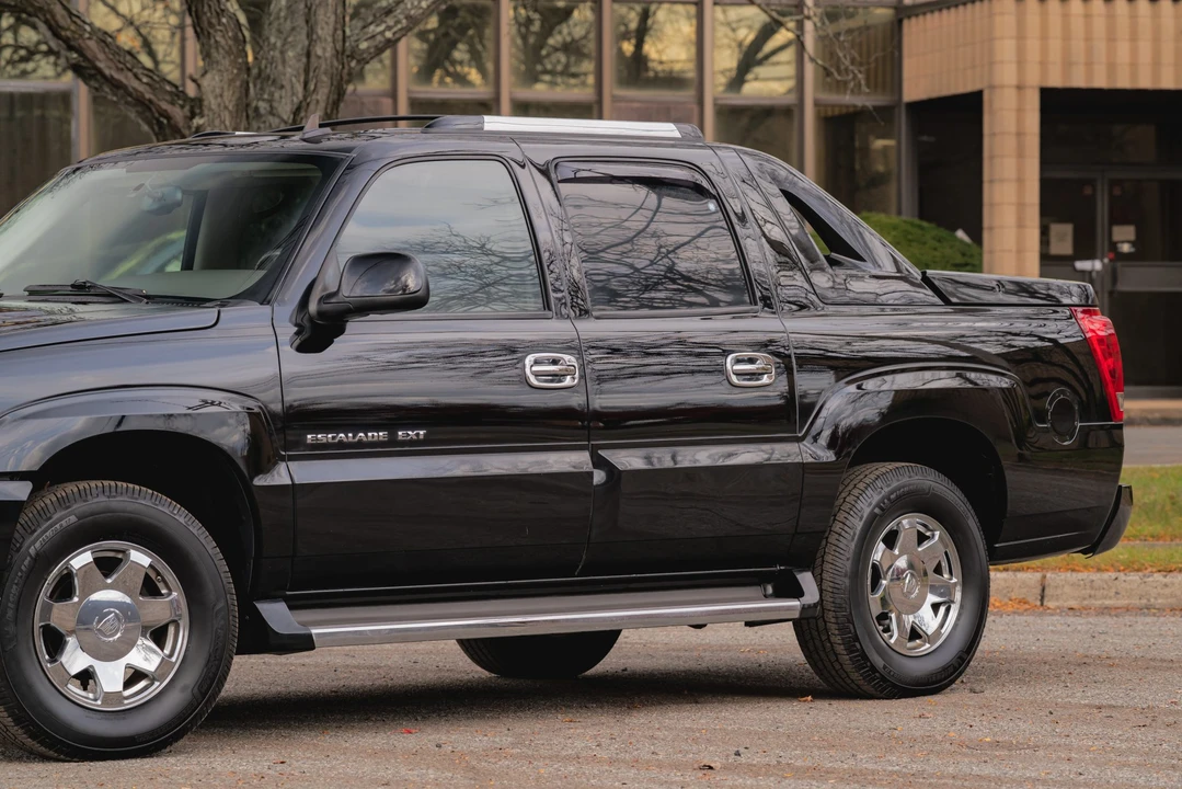 2006 Cadillac Escalade & EXT 2nd Gen - Image 29 of 31