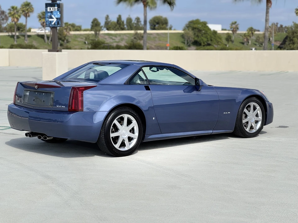 2006 Cadillac XLR - Image 31 of 31