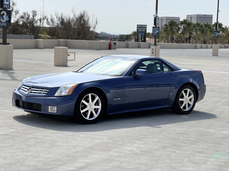 2006 Cadillac XLR - Image 27 of 31