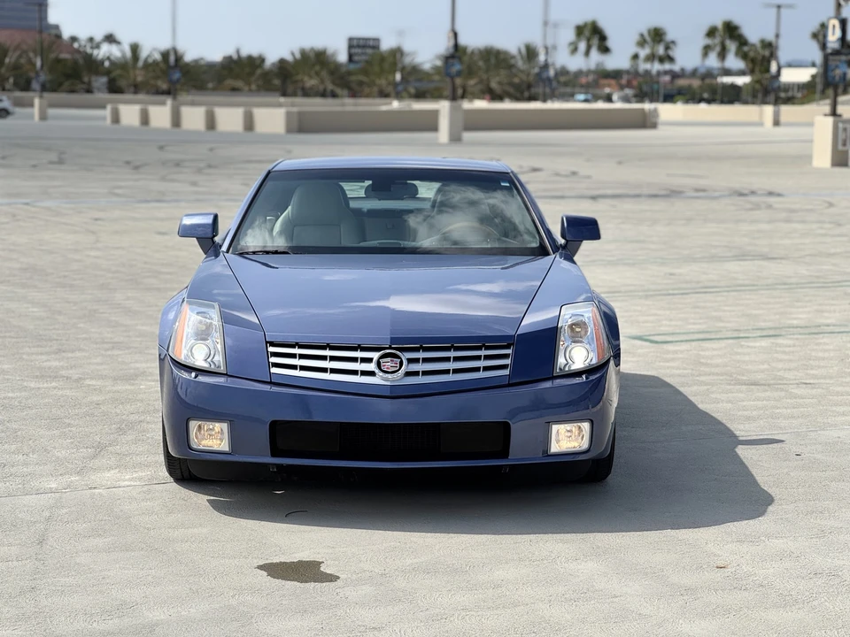 2006 Cadillac XLR - Image 28 of 31