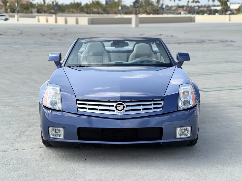 2006 Cadillac XLR - Image 12 of 31