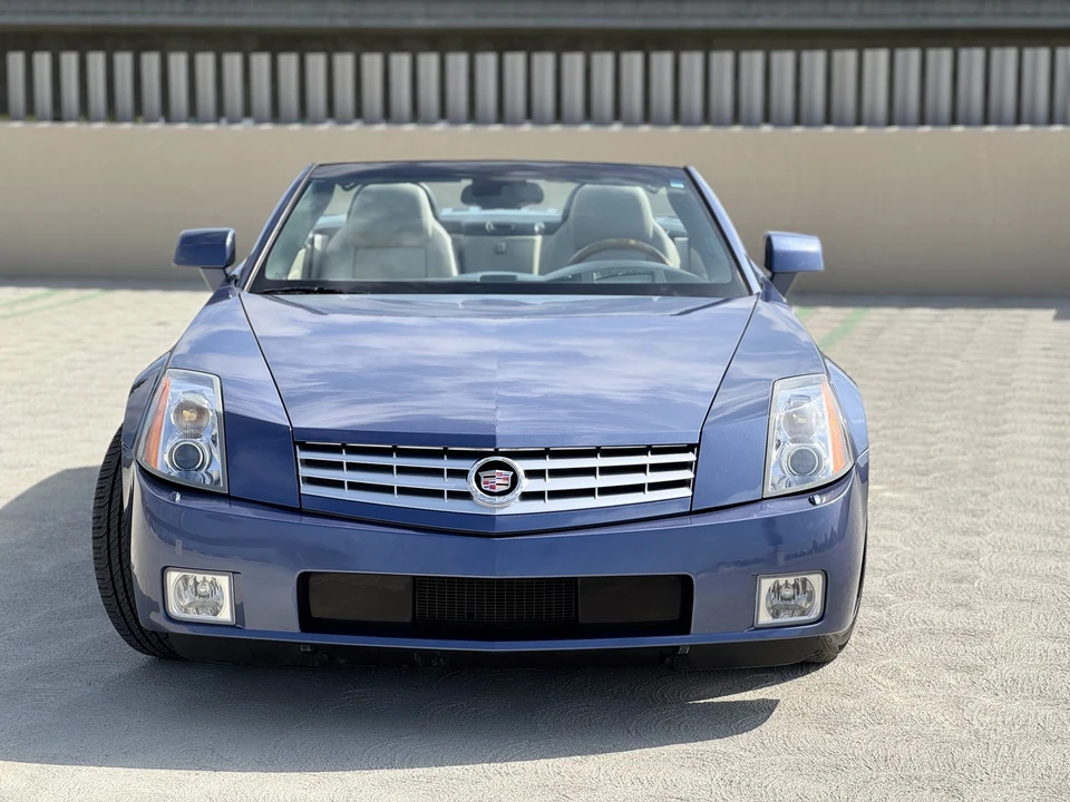2006 Cadillac XLR - Image 13 of 31
