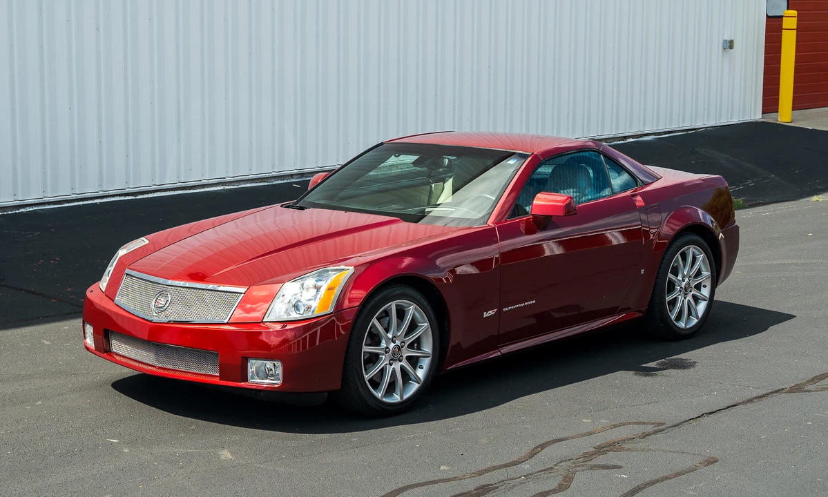 2006 Cadillac XLR-V - Image 3 of 31