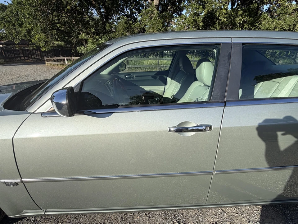 2006 Chrysler 300 (2005-2023) - Image 22 of 31