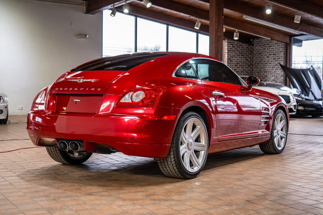 2006 Chrysler Crossfire - Image 11 of 31